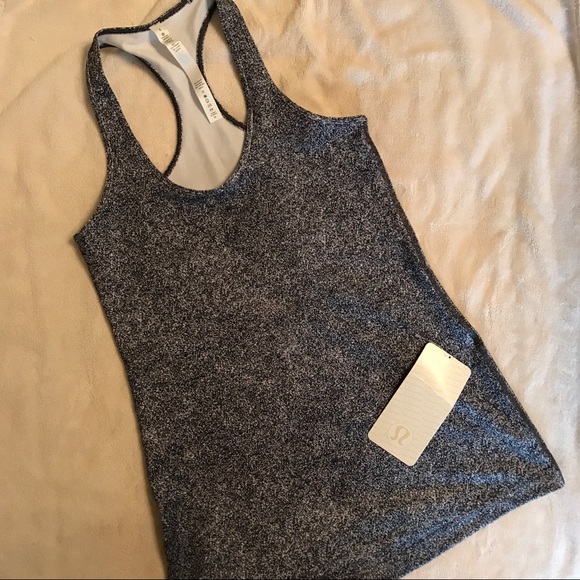 ✨Lululemon✨ cool racerback tank size 8 - Picture 1 of 3
